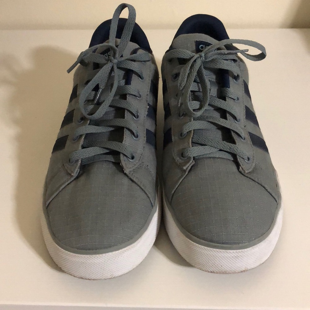 ADIDAS SNEAKERS